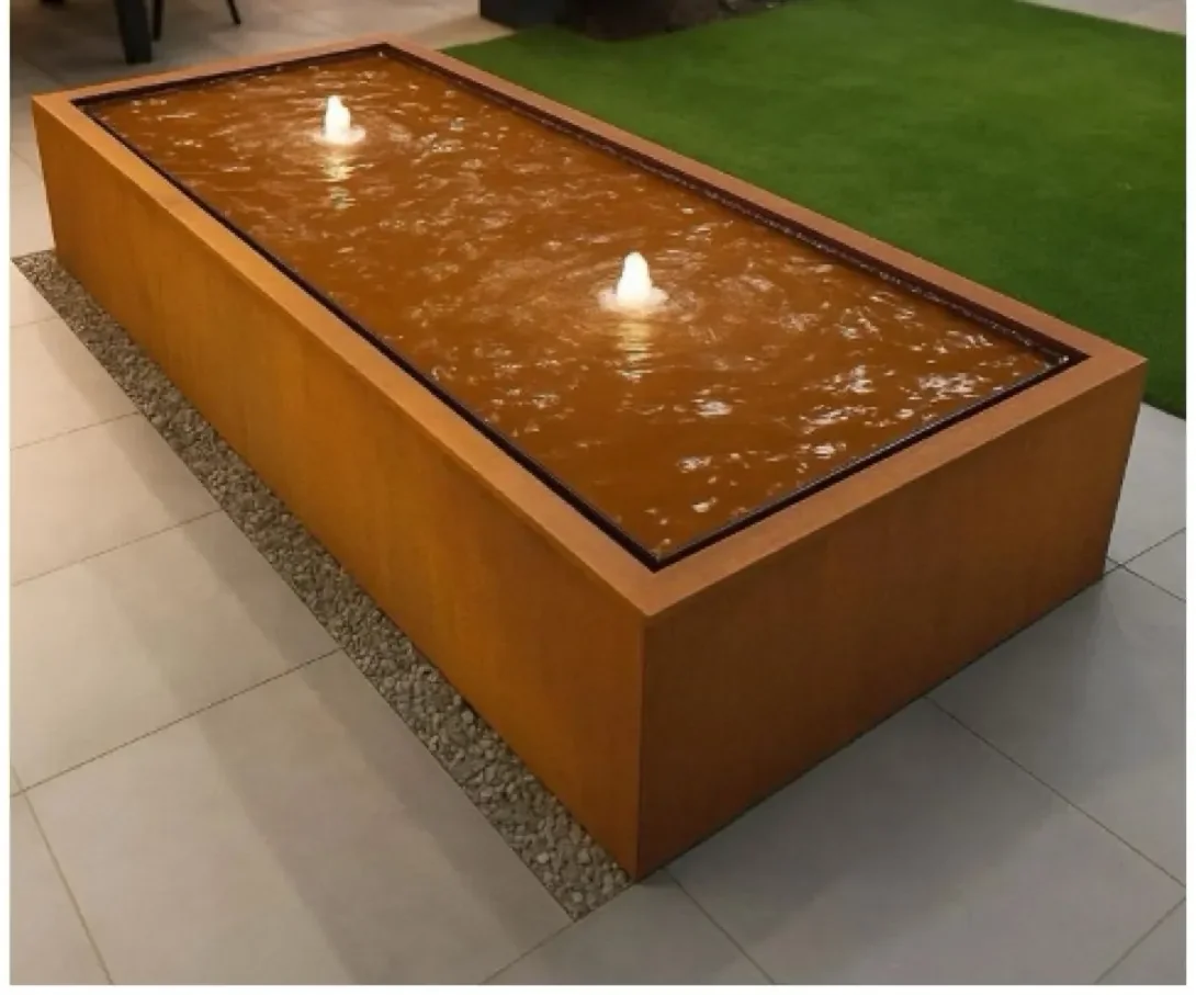 Fontana in corten illiminata