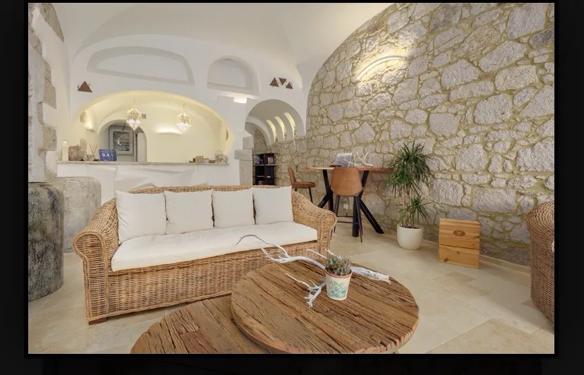 B&B